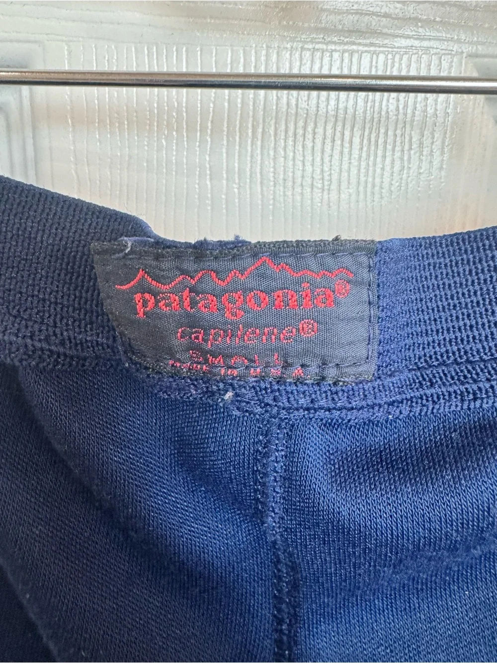 Patagonia Navy Blue Men’s small Capilene base layer